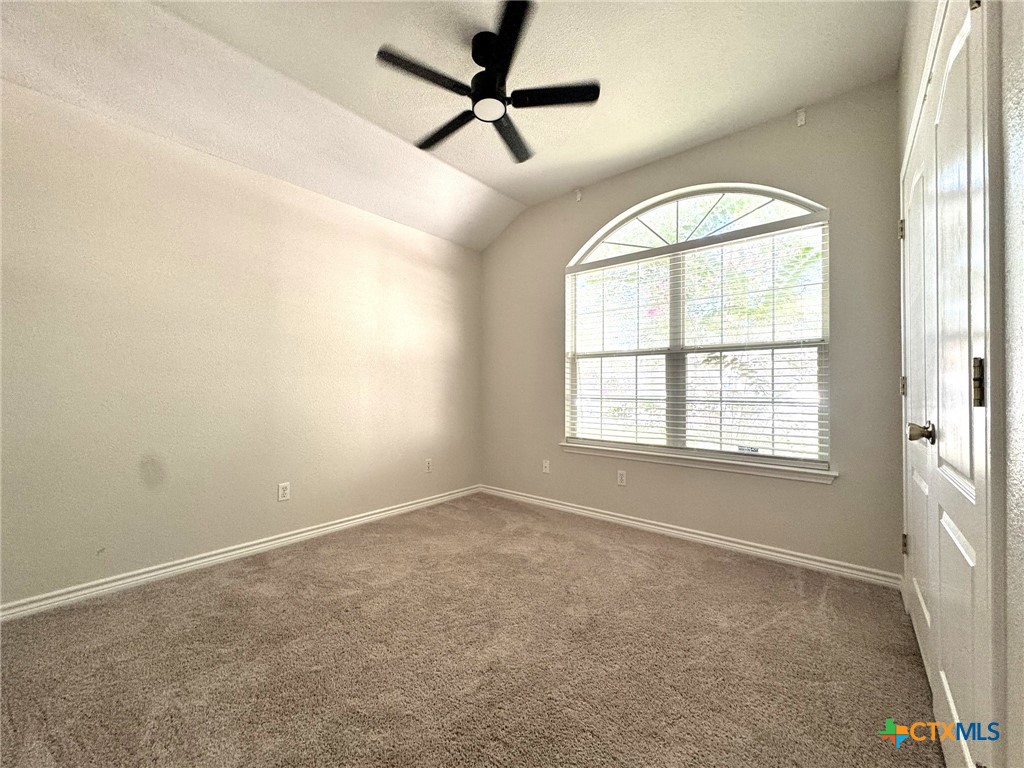 2038 Bentwood Drive Property Photo 7