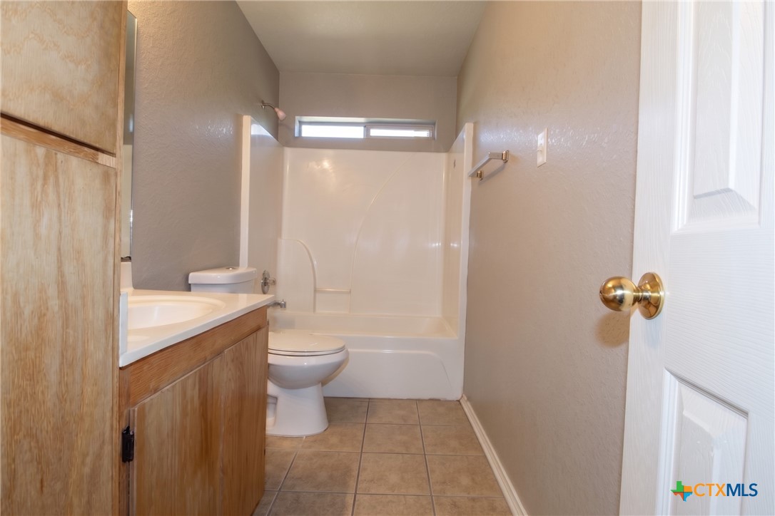 304 Jeff Gordon Drive A Property Photo 14