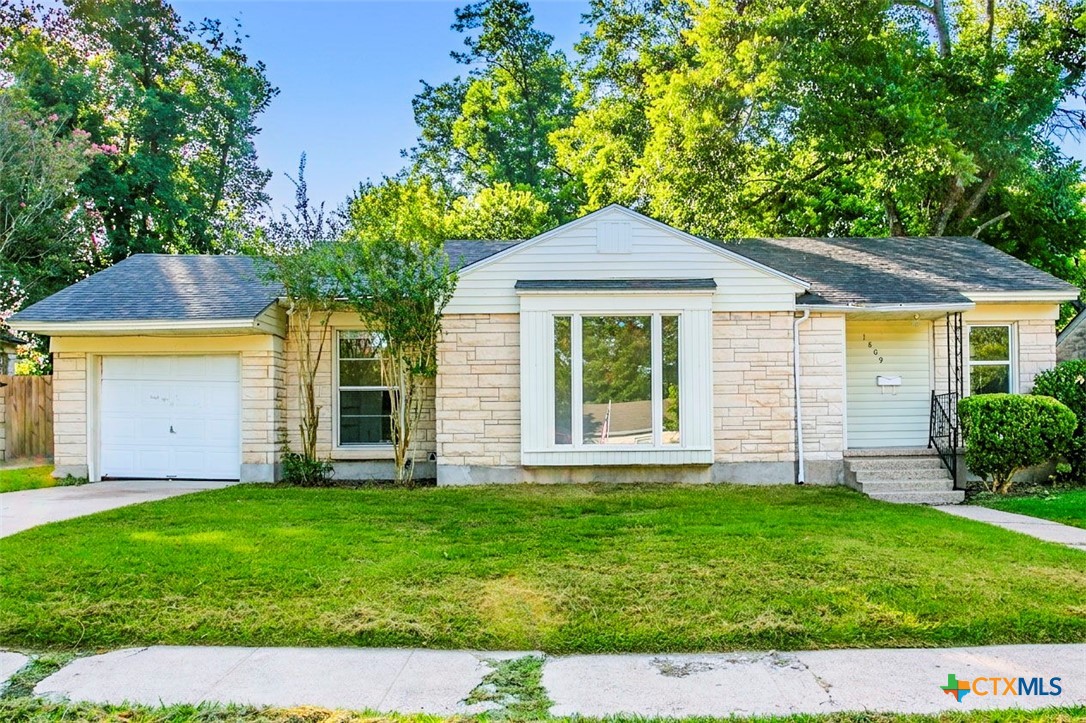 1809 S 13th Street Property Photo 1