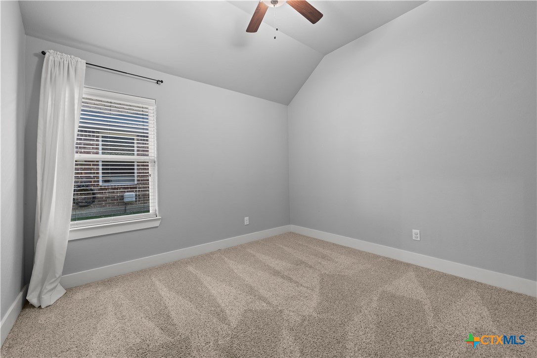 2737 Paisley Drive Property Photo 25