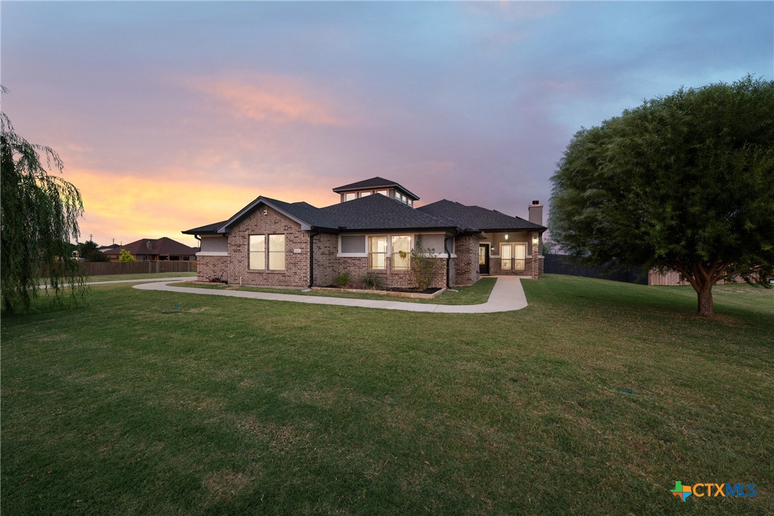 9407 Bozon Hill Drive Property Photo 1