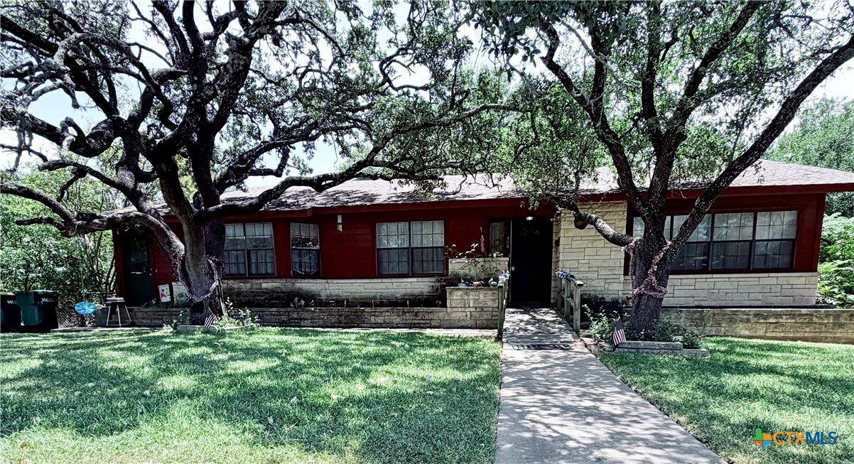 400 Grandview Property Photo 1