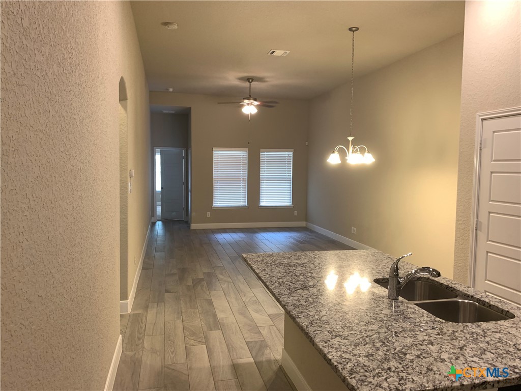 1205 Old Fm 306 Property Photo 6