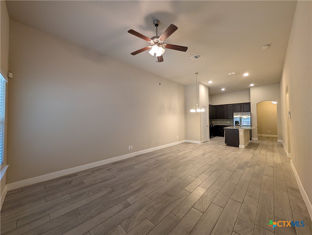 1205 Old Fm 306 Property Photo 10