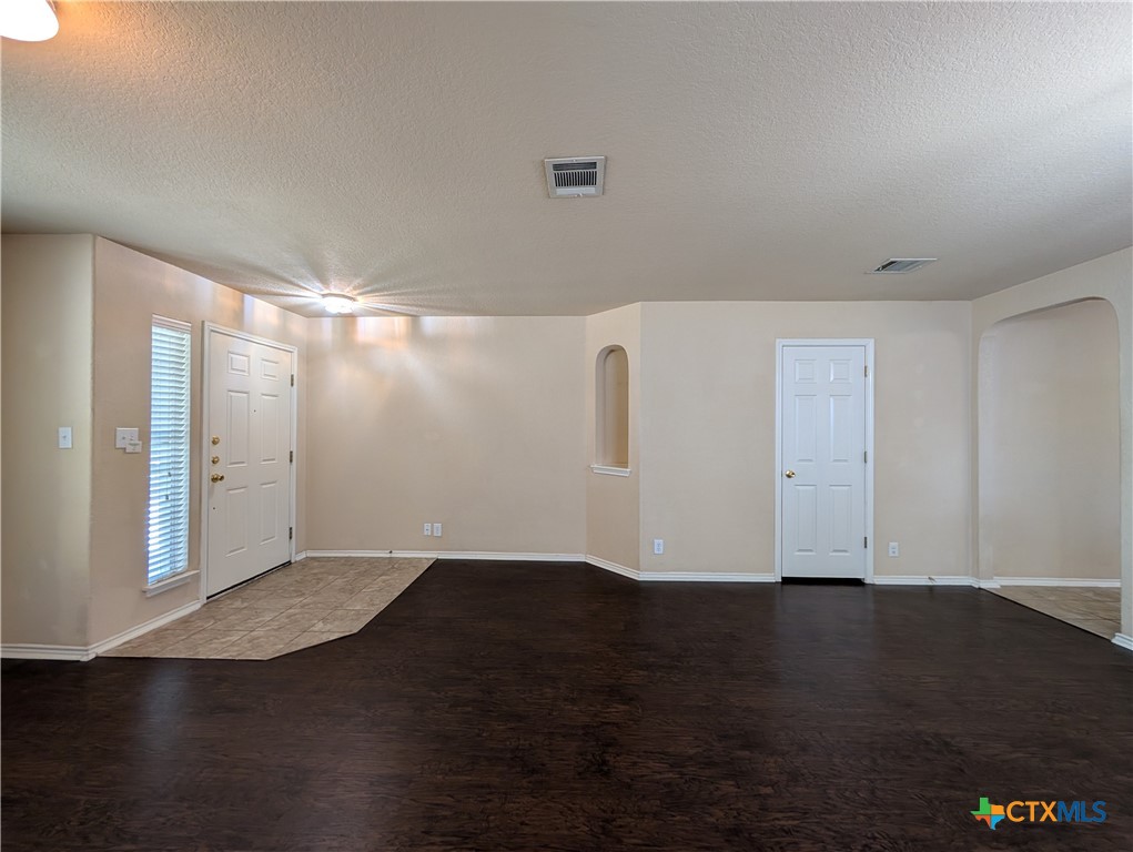 249 Val Verde Drive Property Photo 3