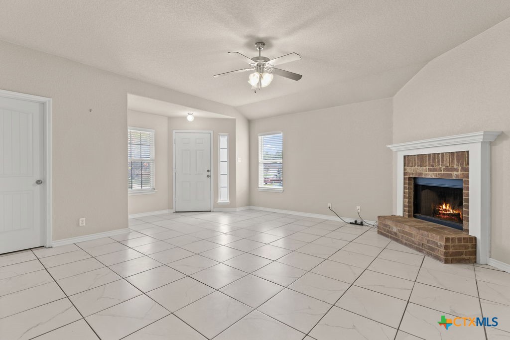 4703 Stonehaven Drive Property Photo 2