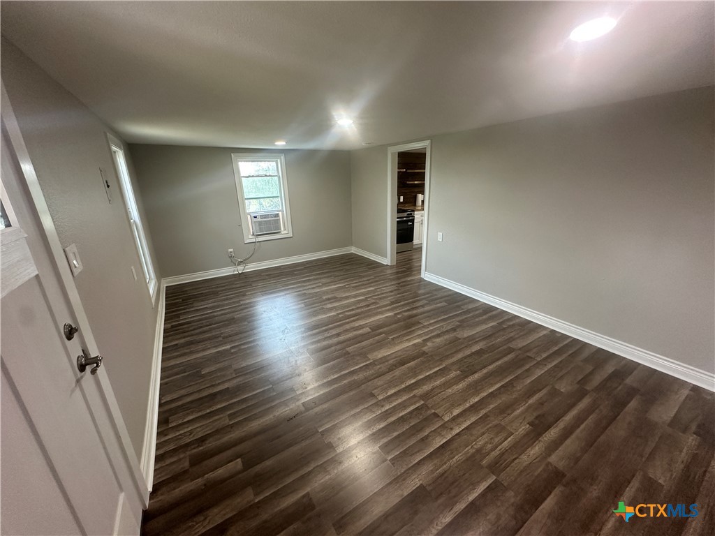 1515 Wright Street Property Photo 13