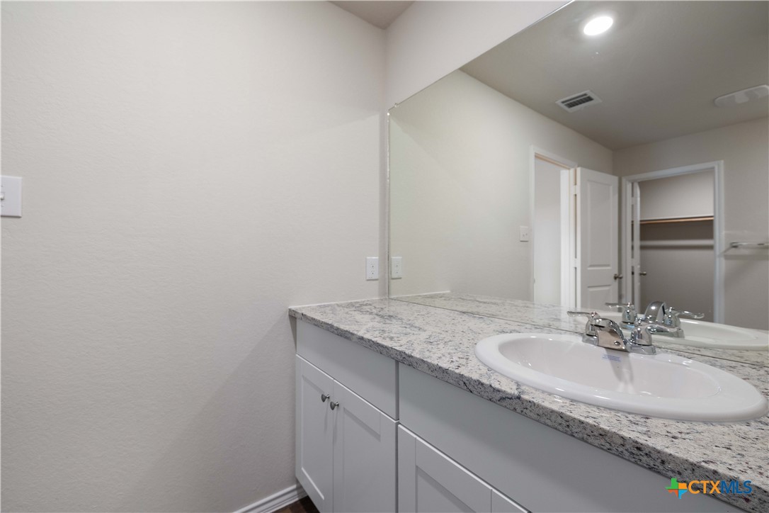 2881 Brogan Creek Property Photo 9