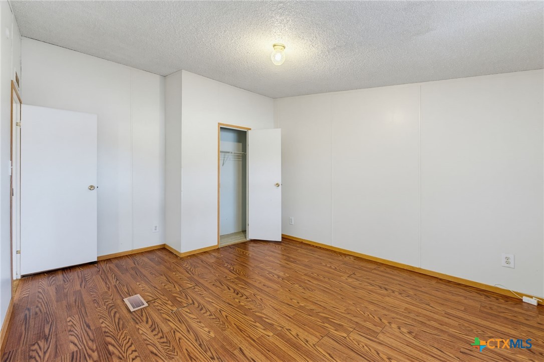 1506 Quail Point Drive Property Photo 18