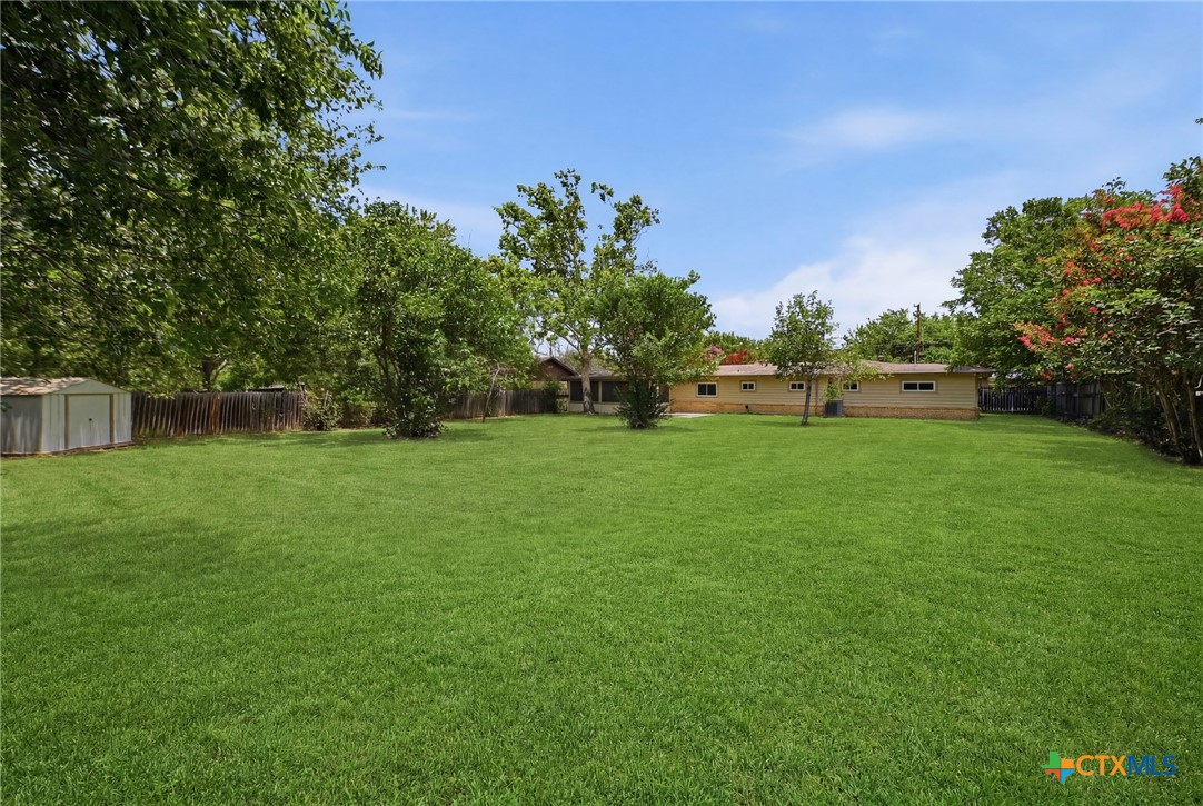 1032 S Mesquite Avenue Property Photo 31