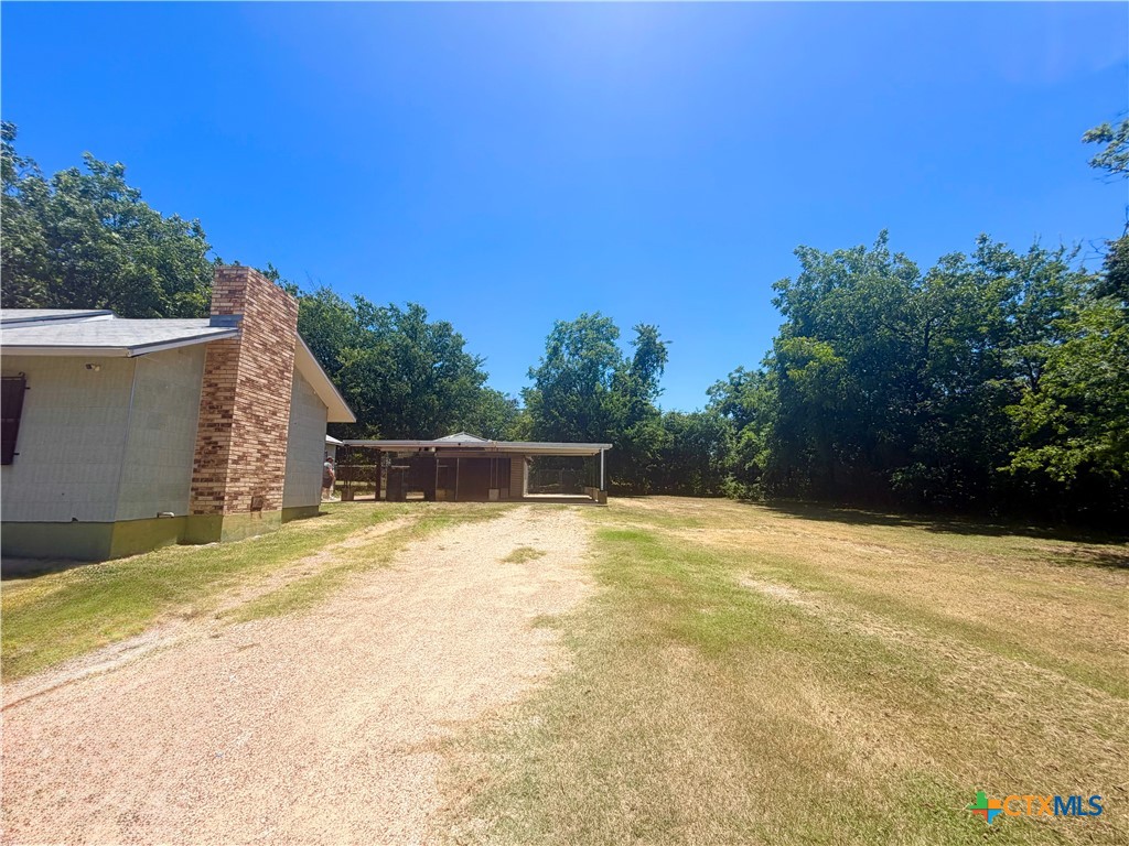 1208 N College Street Property Photo 4