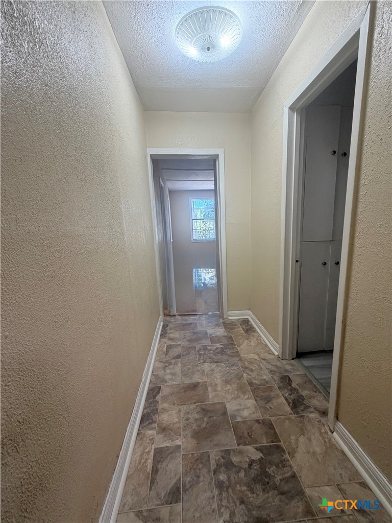 1208 N College Street Property Photo 14