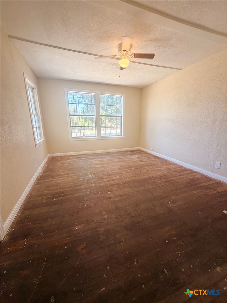 1208 N College Street Property Photo 16