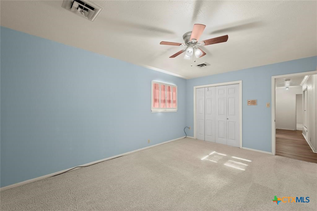 700 Shanklin Road Property Photo 11