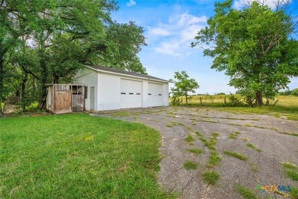 700 Shanklin Road Property Photo 38