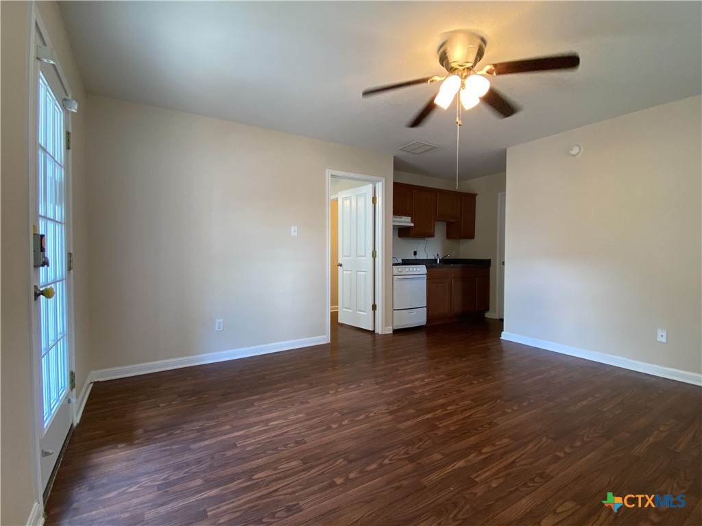 148 Rush Haven C Property Photo 9