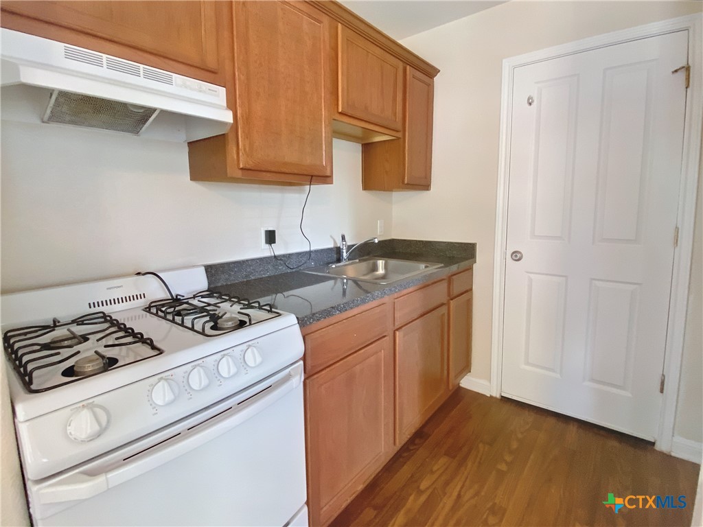 148 Rush Haven C Property Photo 14