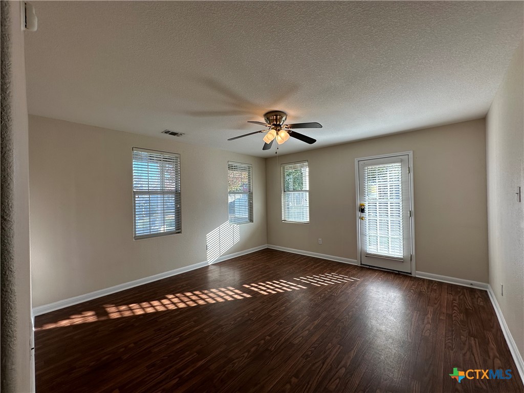 148 Rush Haven C Property Photo 18