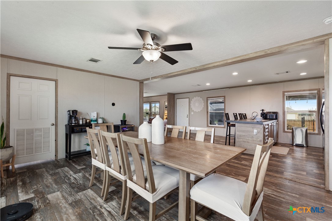 122 Kelp Gull Drive Property Photo 14