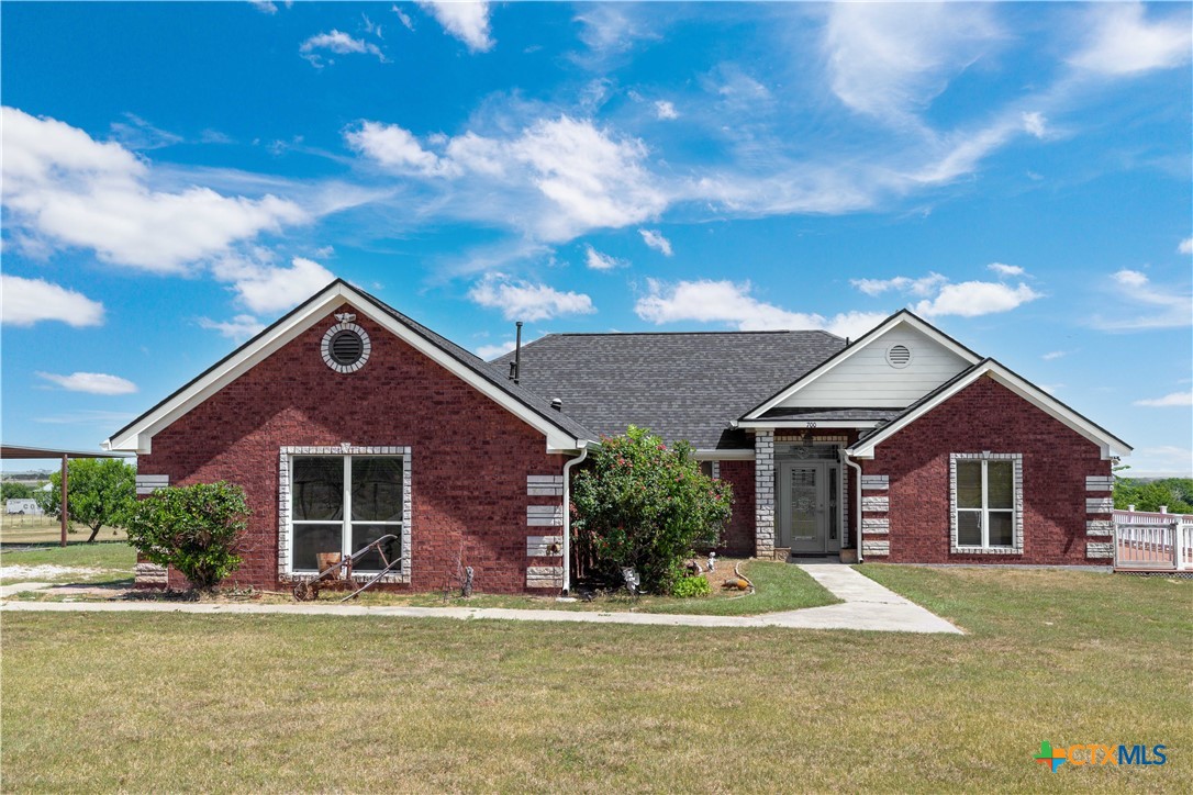 700 Fm 1783 Property Photo 1
