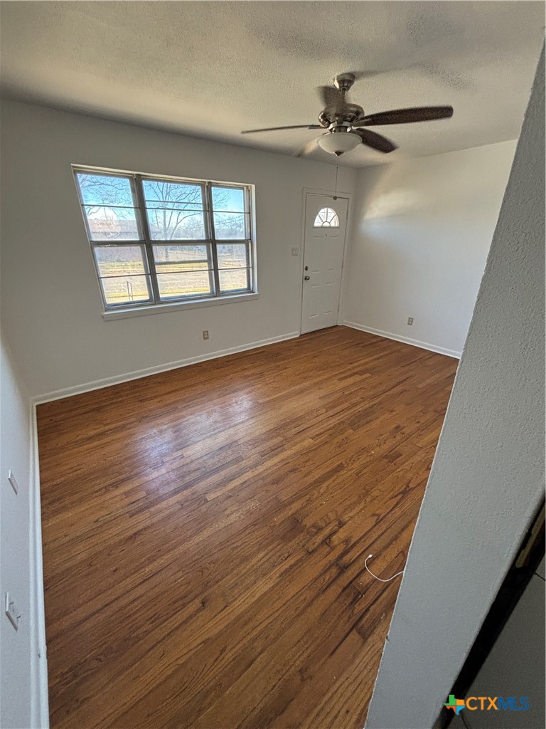 1110 S 13th Street Property Photo 3