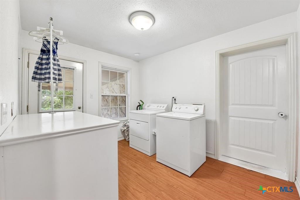 205 N Avenue E. Property Photo 24