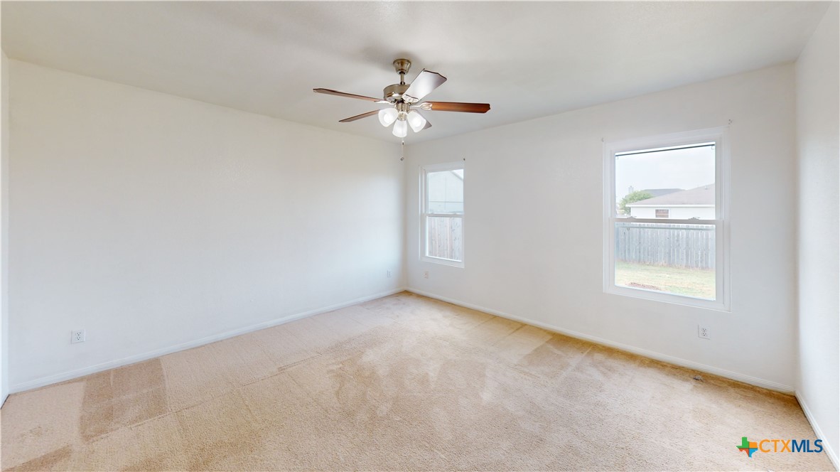 3206 John Porter Drive Property Photo 2