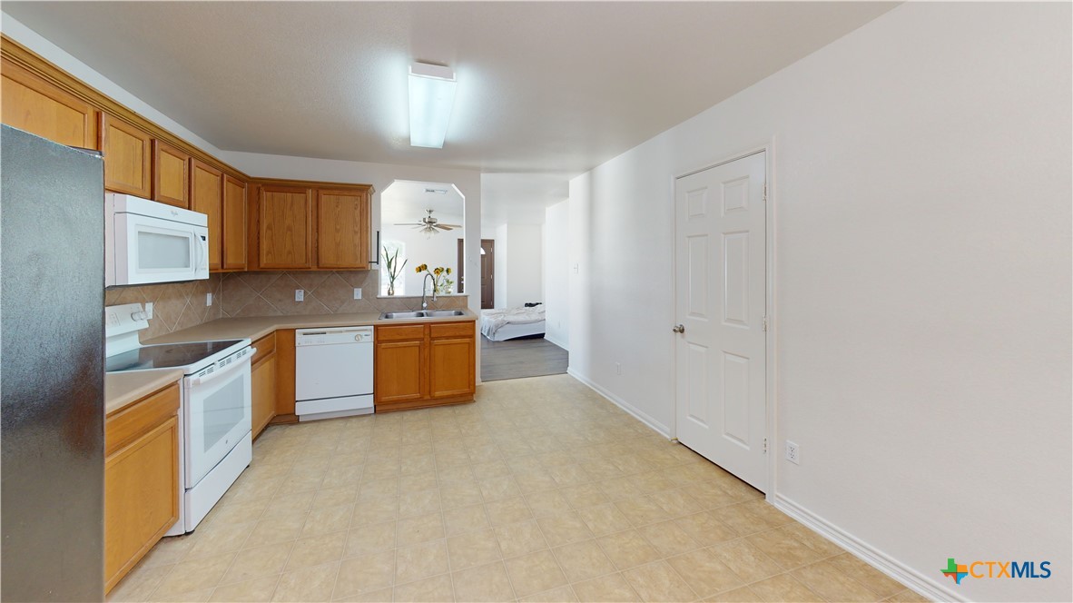 3206 John Porter Drive Property Photo 3