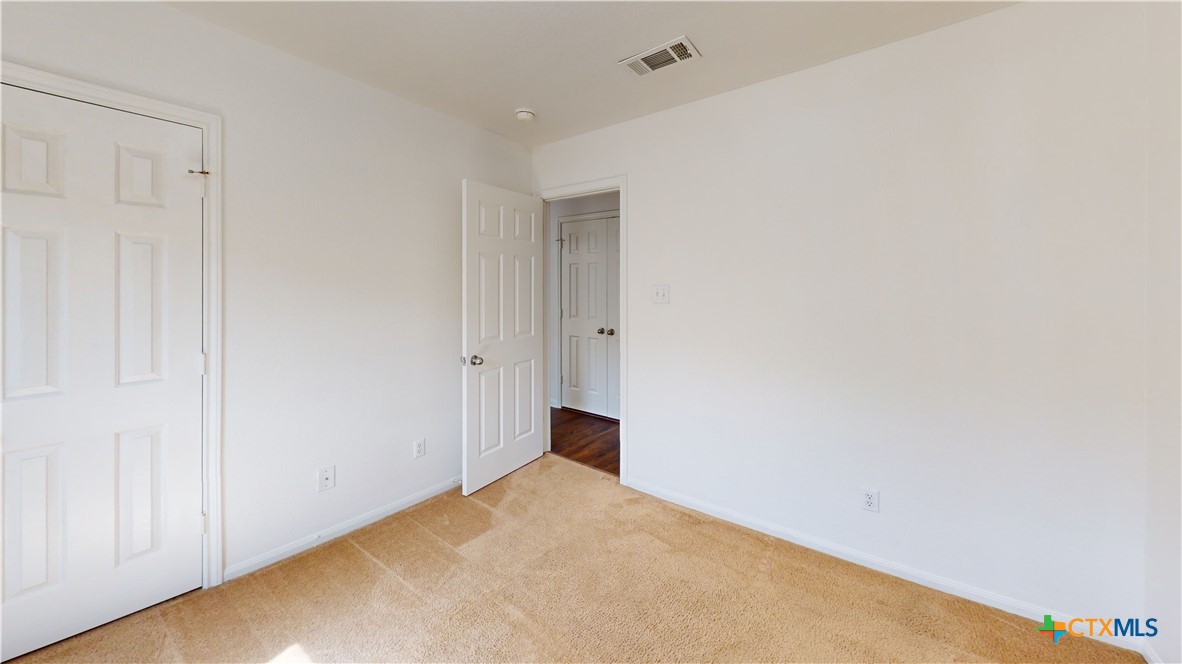 3206 John Porter Drive Property Photo 8