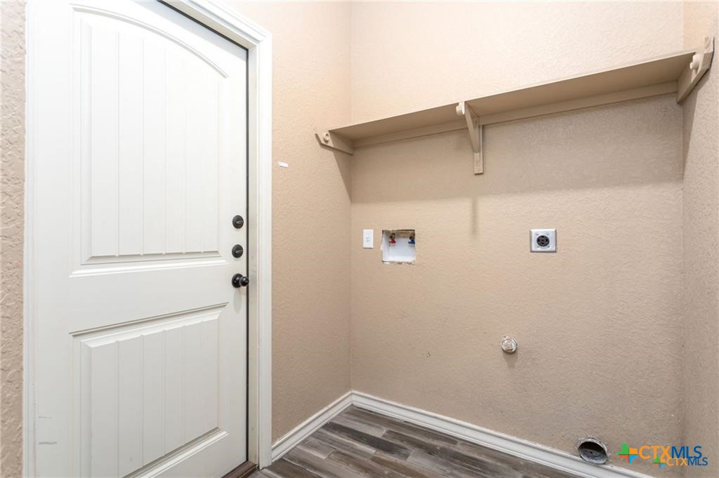 1014 Tripp Lane 1014 Property Photo 32