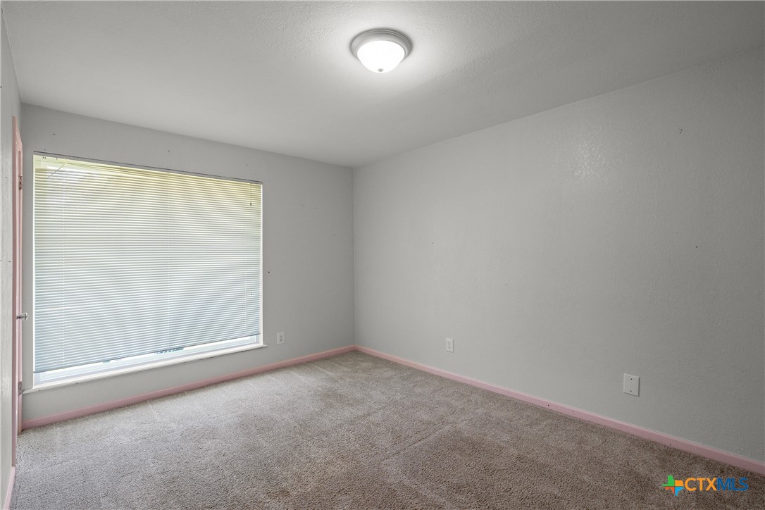 102 Chaparral Street Property Photo 13
