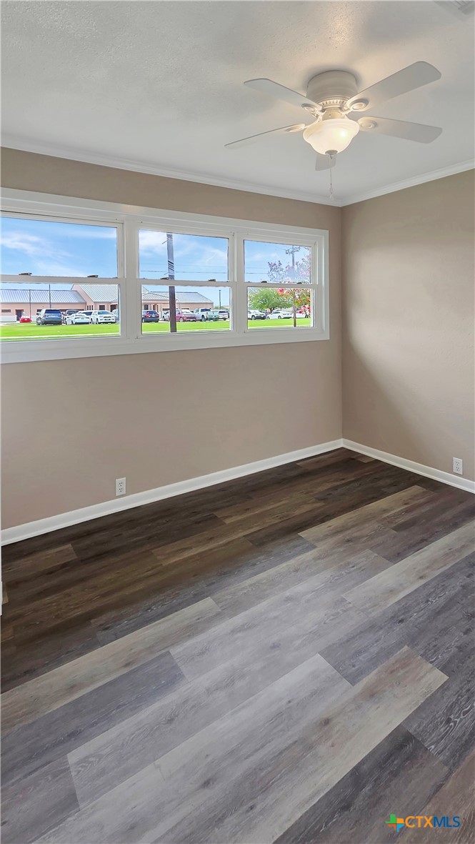 1021 N Virginia Street Property Photo 13