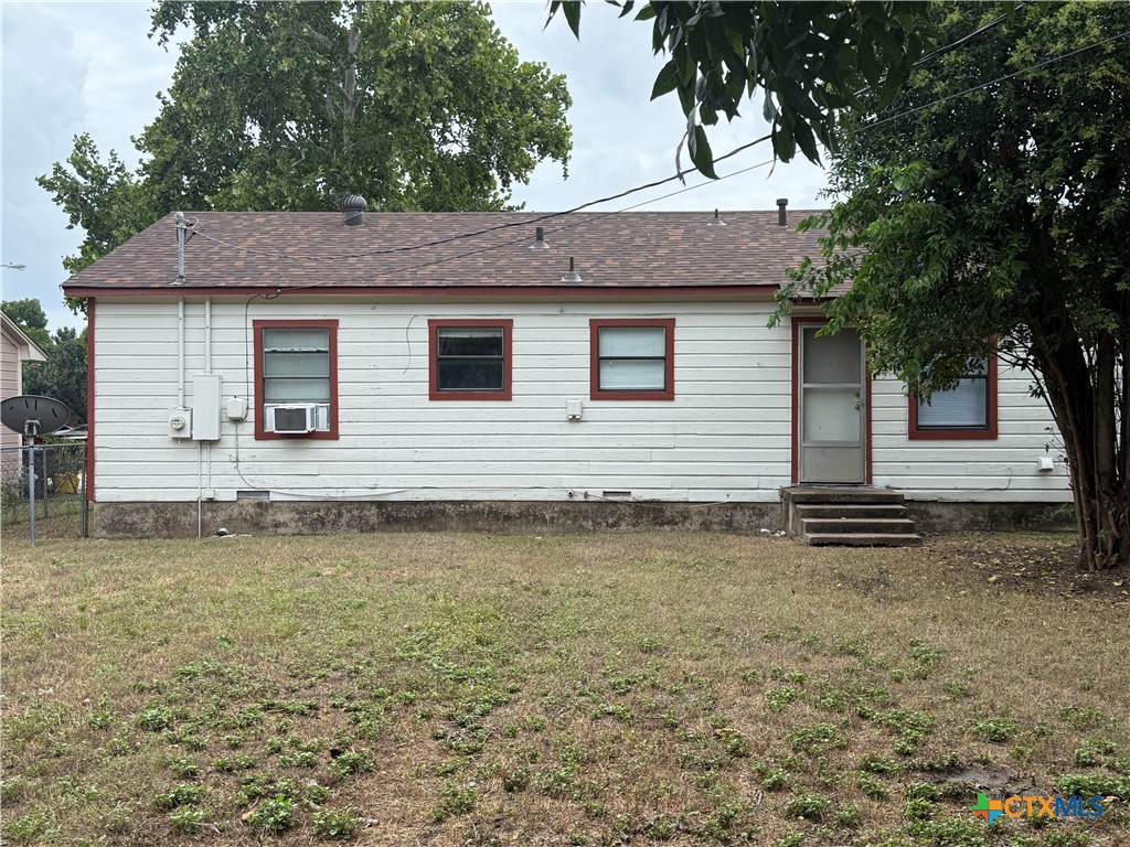 1405 E Avenue H Property Photo 24