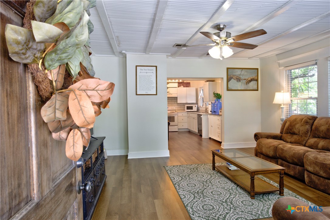 1202 S 37th Street Property Photo 4