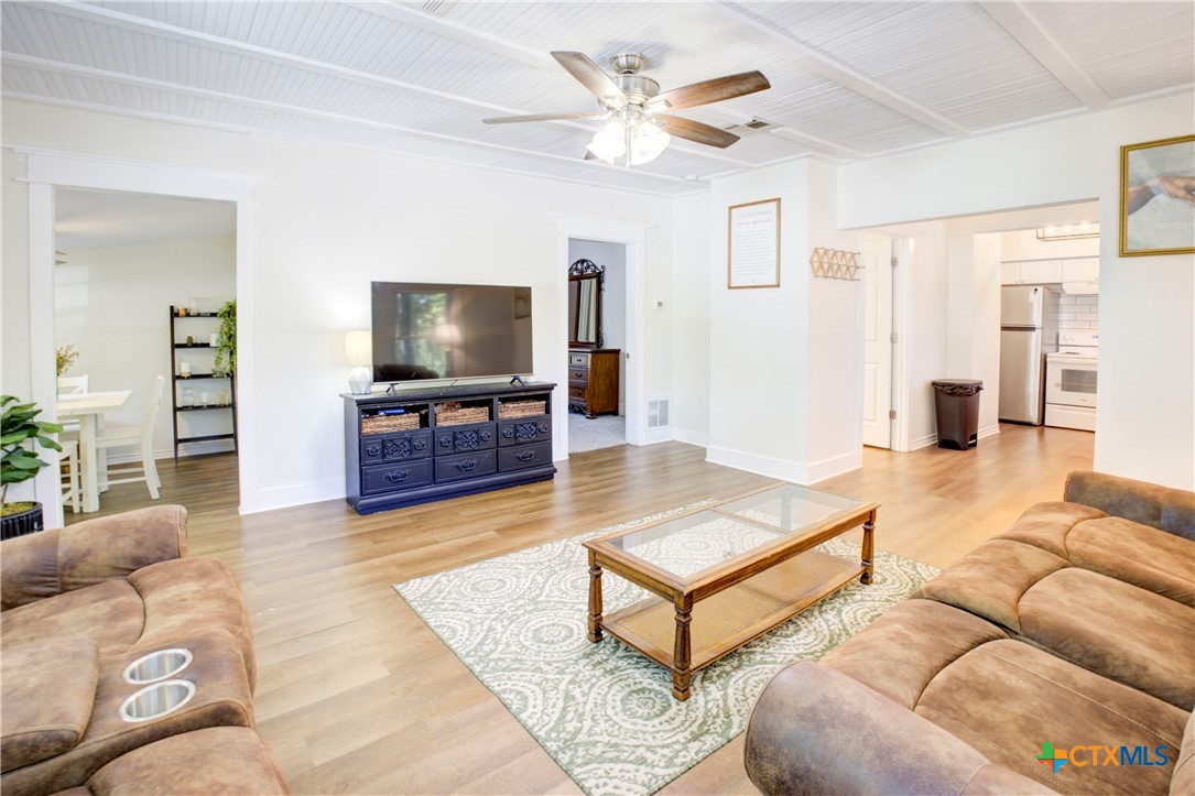 1202 S 37th Street Property Photo 6