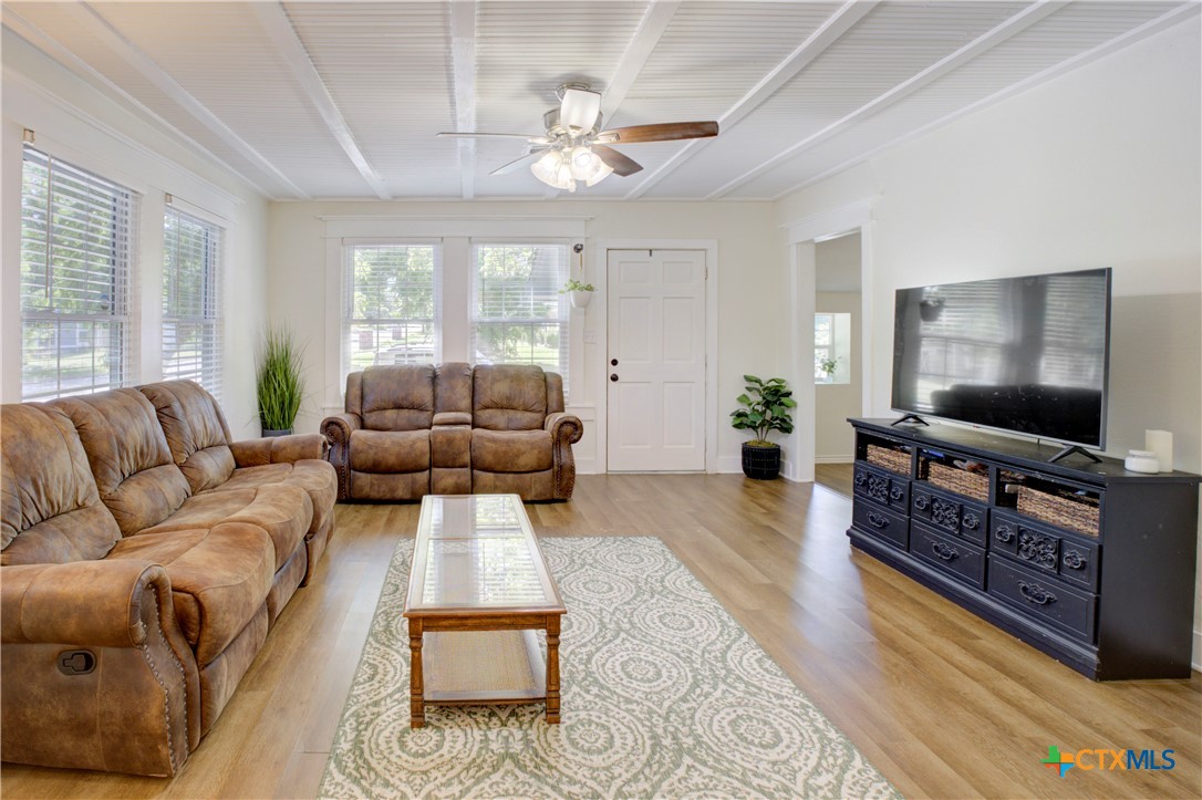 1202 S 37th Street Property Photo 7