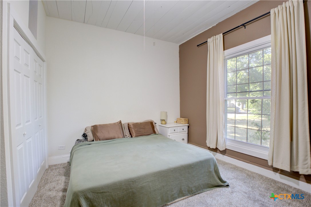 1202 S 37th Street Property Photo 12