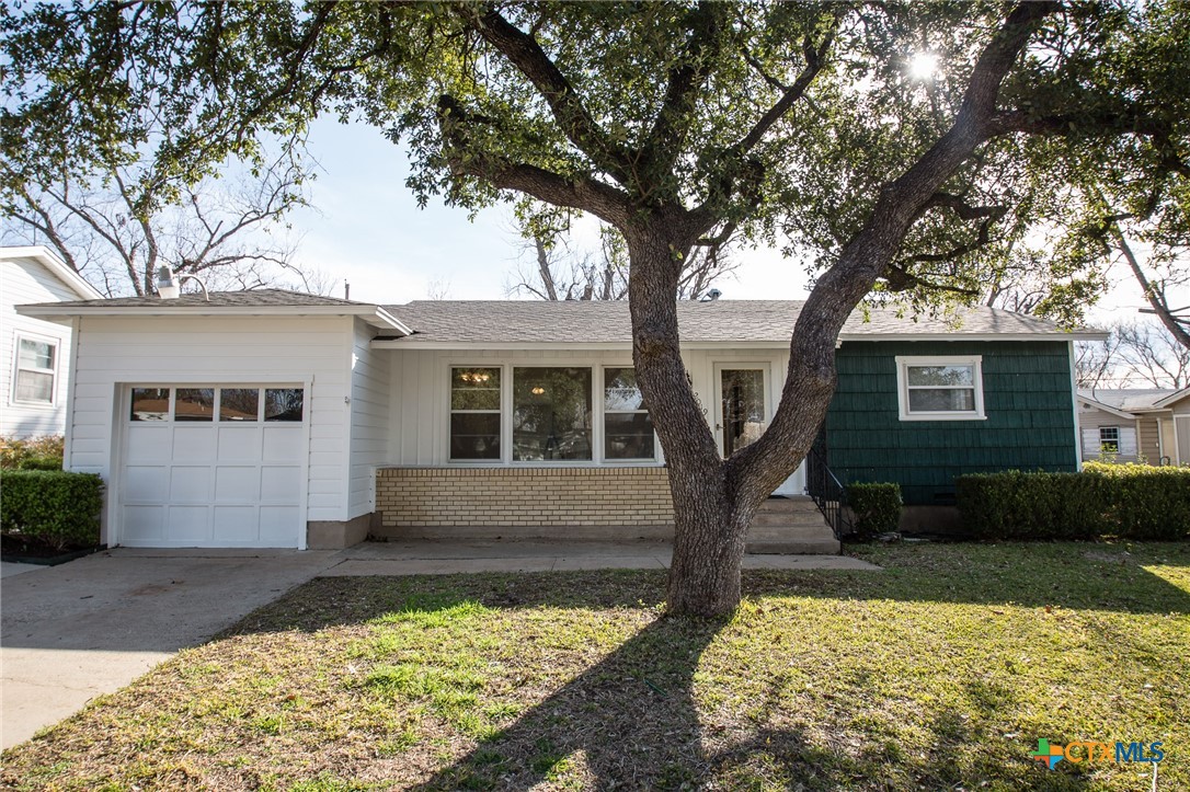 2019 S 9th Street Property Photo 1