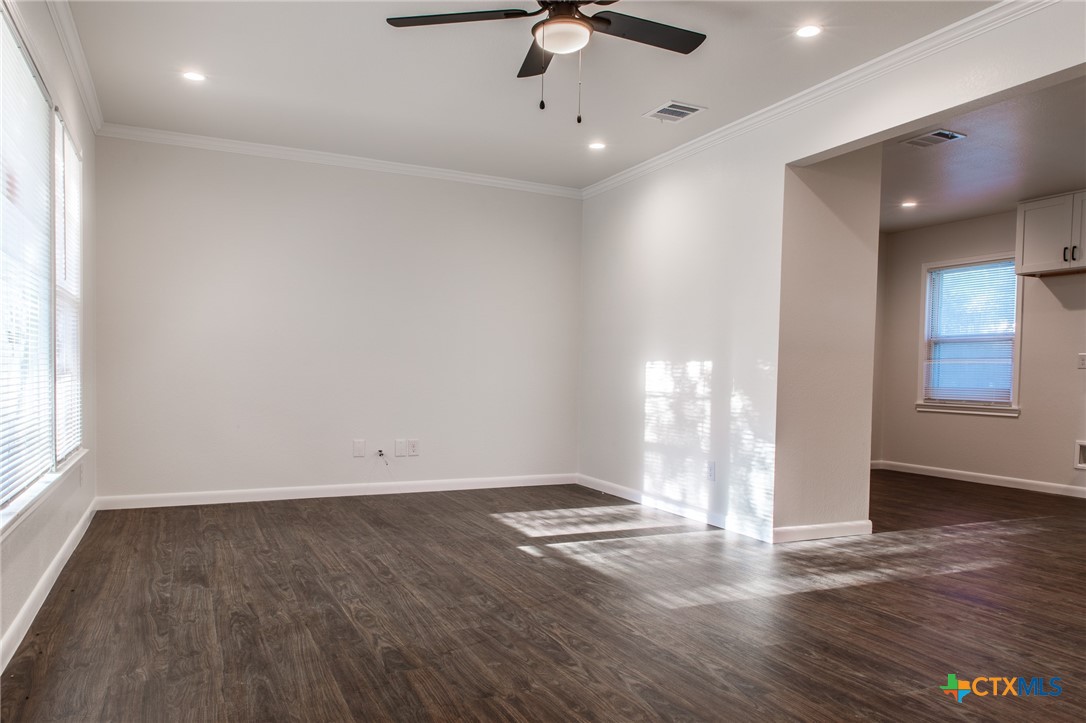 2019 S 9th Street Property Photo 8