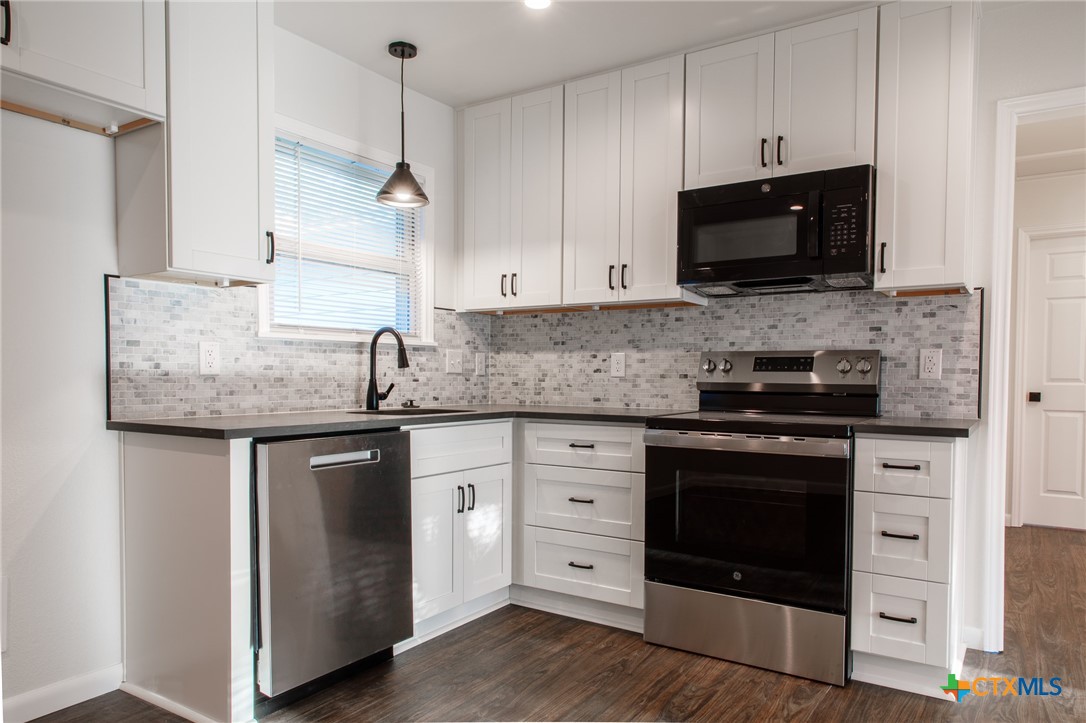 2019 S 9th Street Property Photo 9