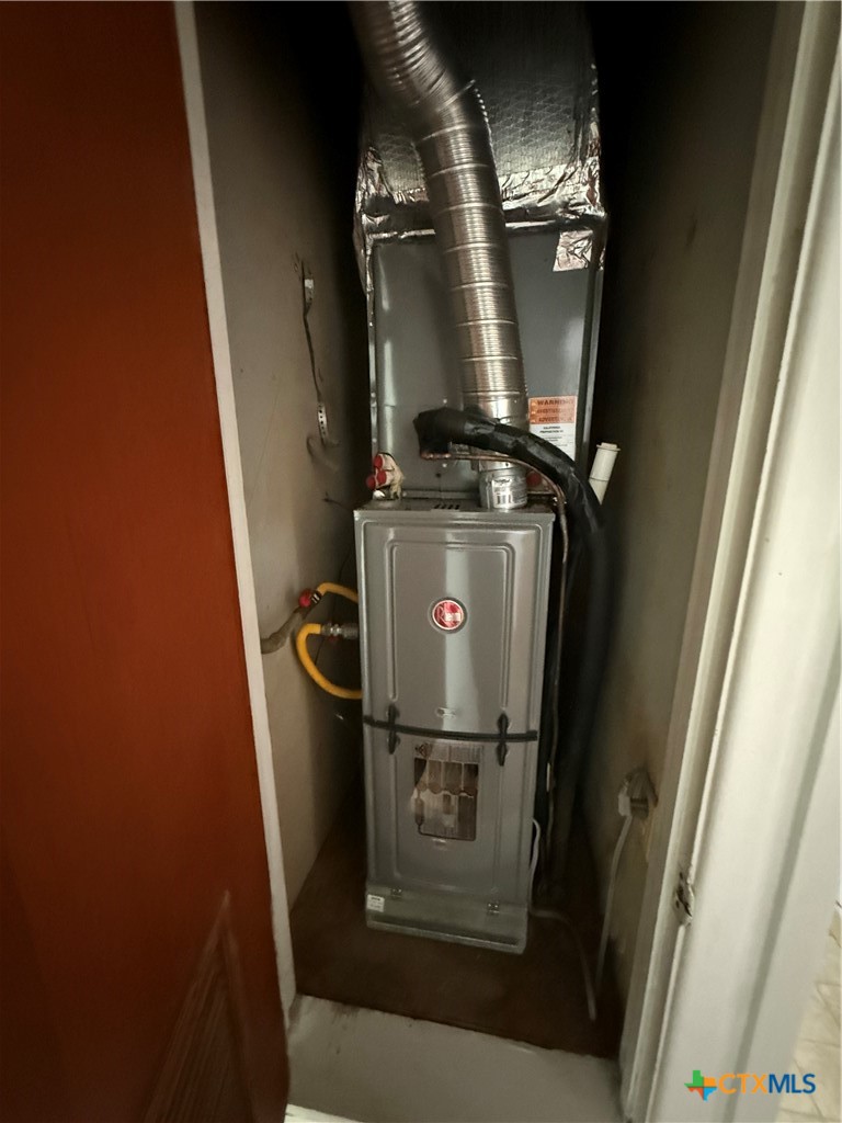 111 W Vardeman Avenue Property Photo 2