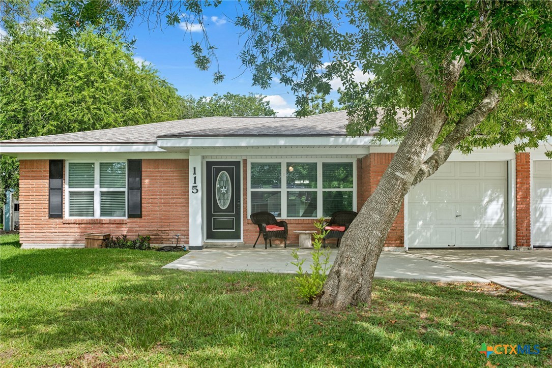 115 Burnet Street Property Photo 2