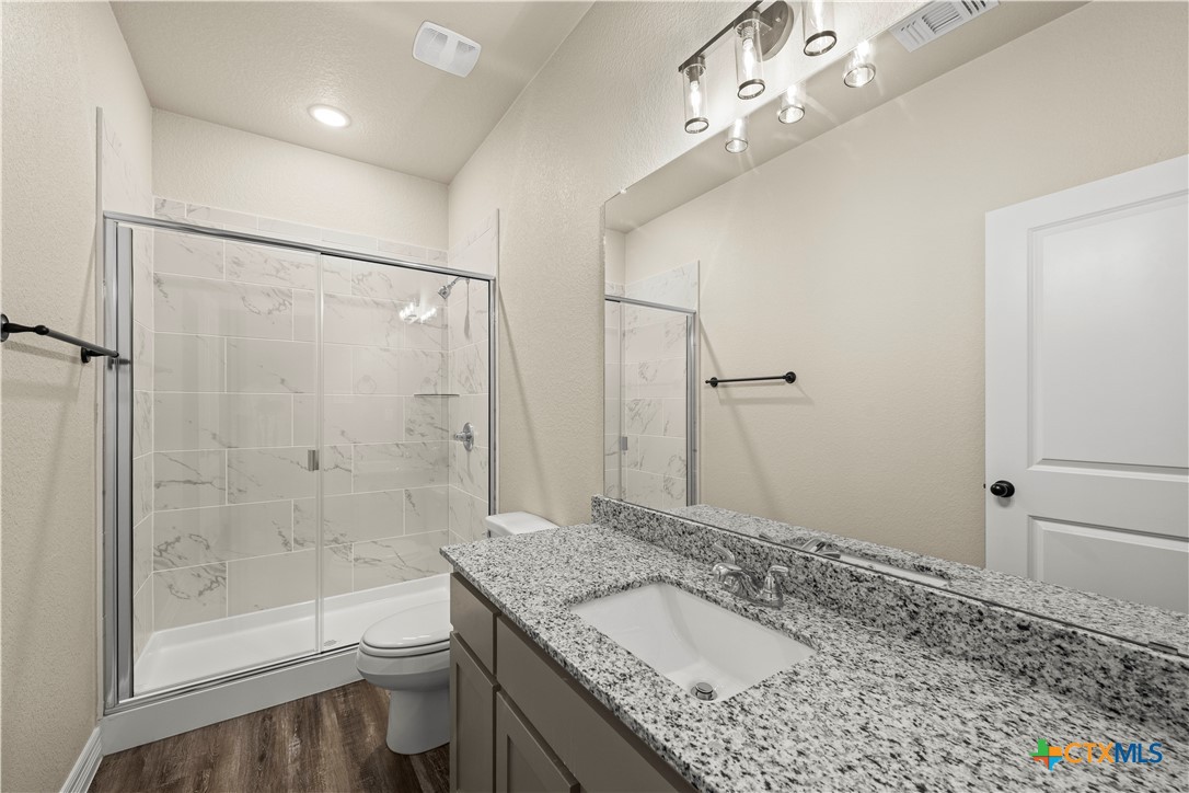 502 S Harley Drive Property Photo 12