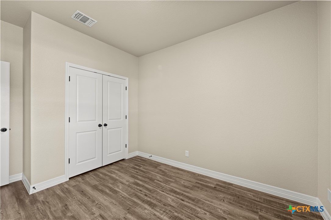 502 S Harley Drive Property Photo 13