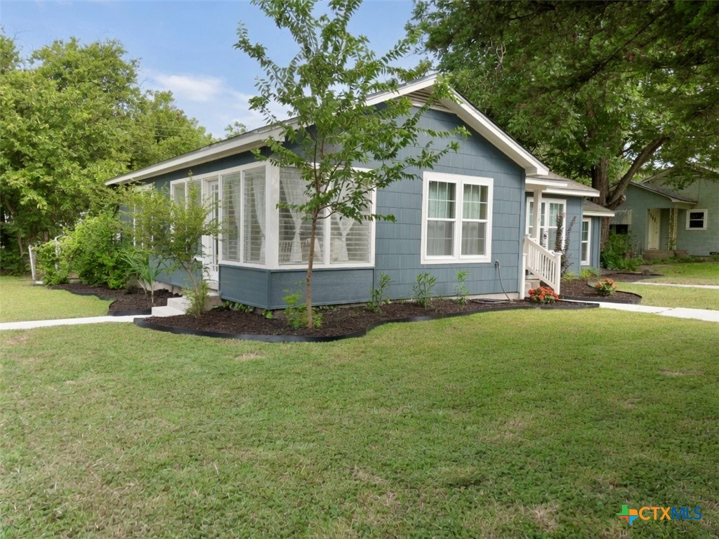 918 S 19th Street Property Photo 4