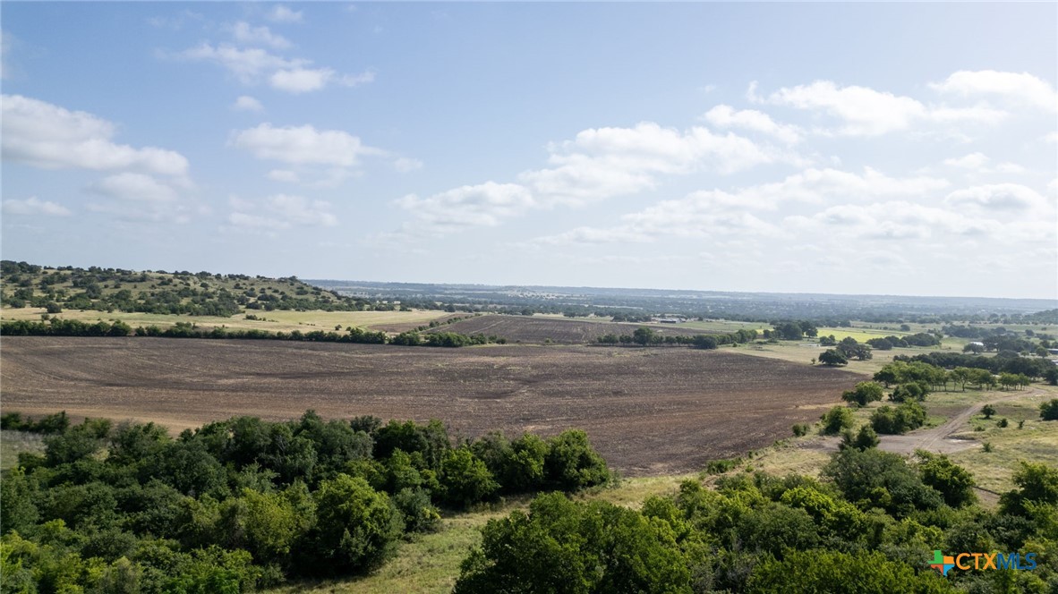 103 Fm-1047 Property Photo 14