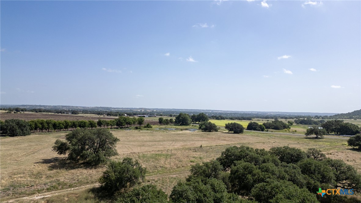103 Fm-1047 Property Photo 27