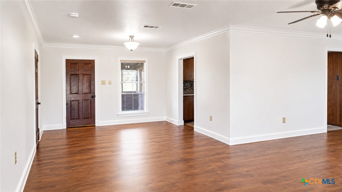 3151 Fm 1386 Property Photo 4
