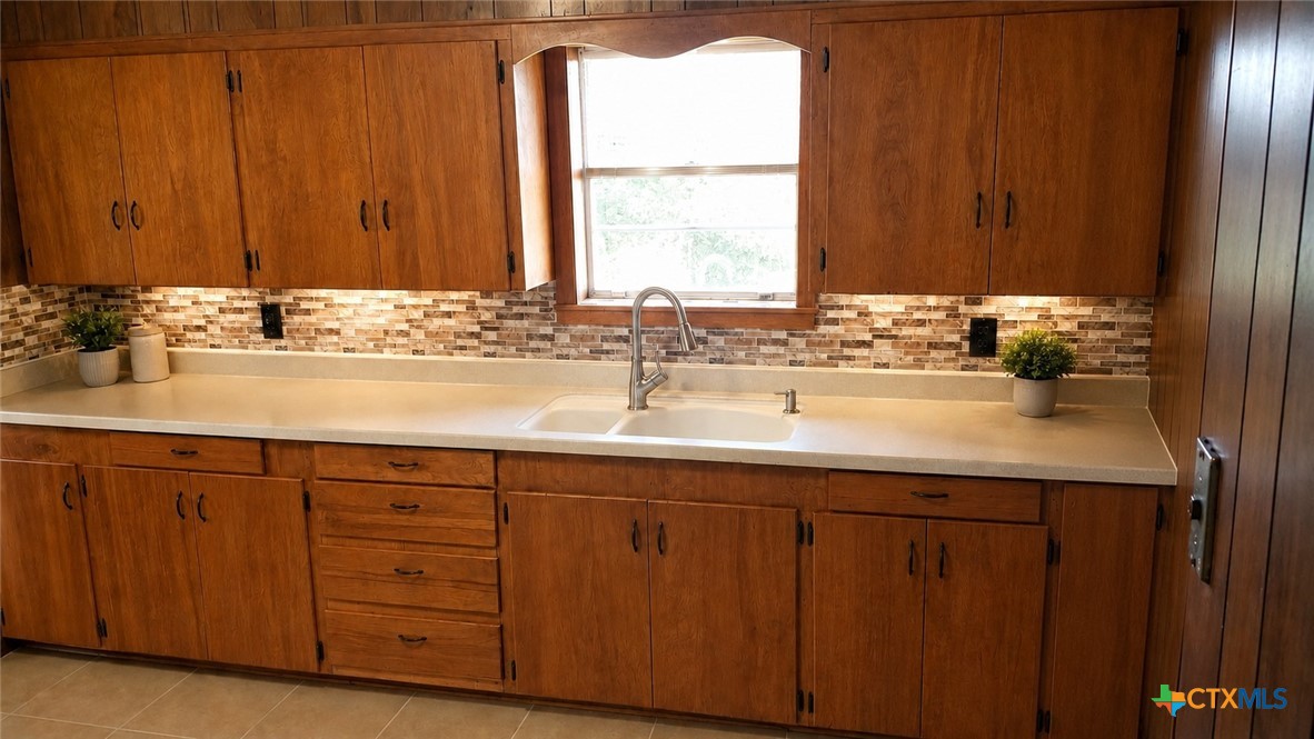 3151 Fm 1386 Property Photo 7