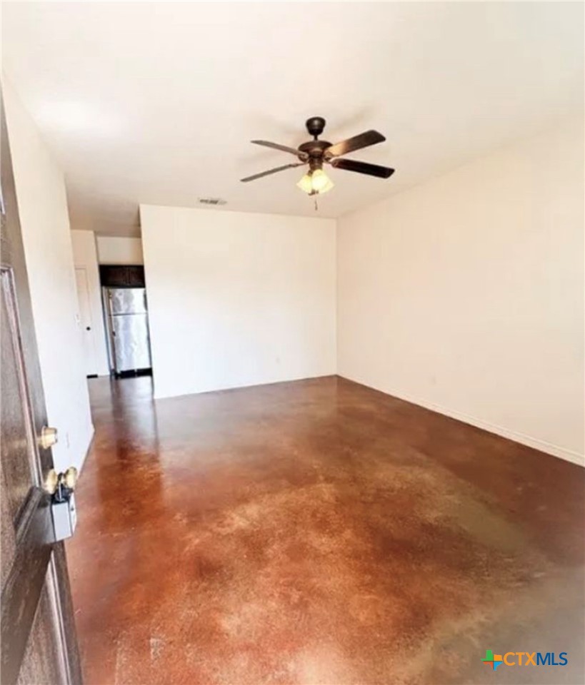 614 Karey Drive B Property Photo 2